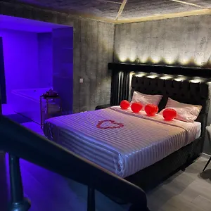 Jungle Romantic - Private Jacuzzi - Appartement